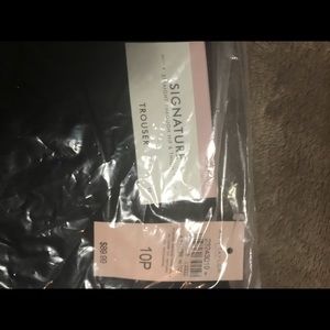 Ann Taylor signature trouser